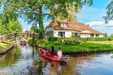 JOUR 4 : Journée libre ou Excursion OPTIONNELLE d'une journée complète à  Giethoorn