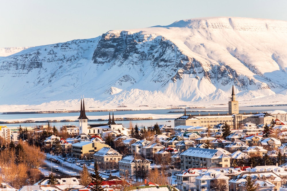 Jour 1 — ARRIVÉE À REYKJAVIK