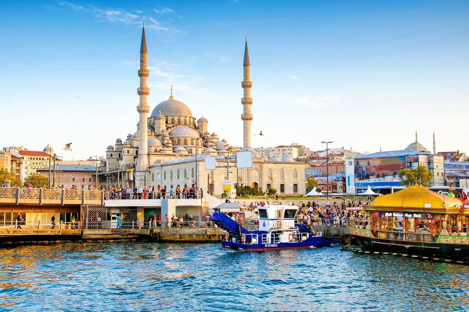JOUR 1 — Arrivée à Istanbul