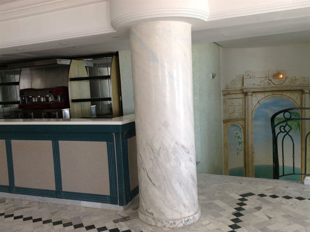 Hotel_La_Gondole_3.jpg