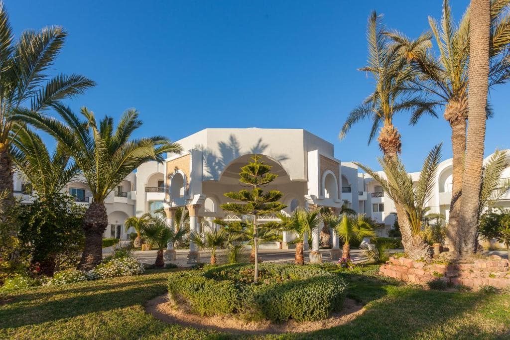 Holiday_Beach_Djerba_3.jpg