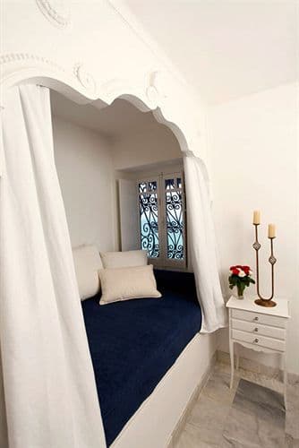 La_Villa_Bleue_3.jpg